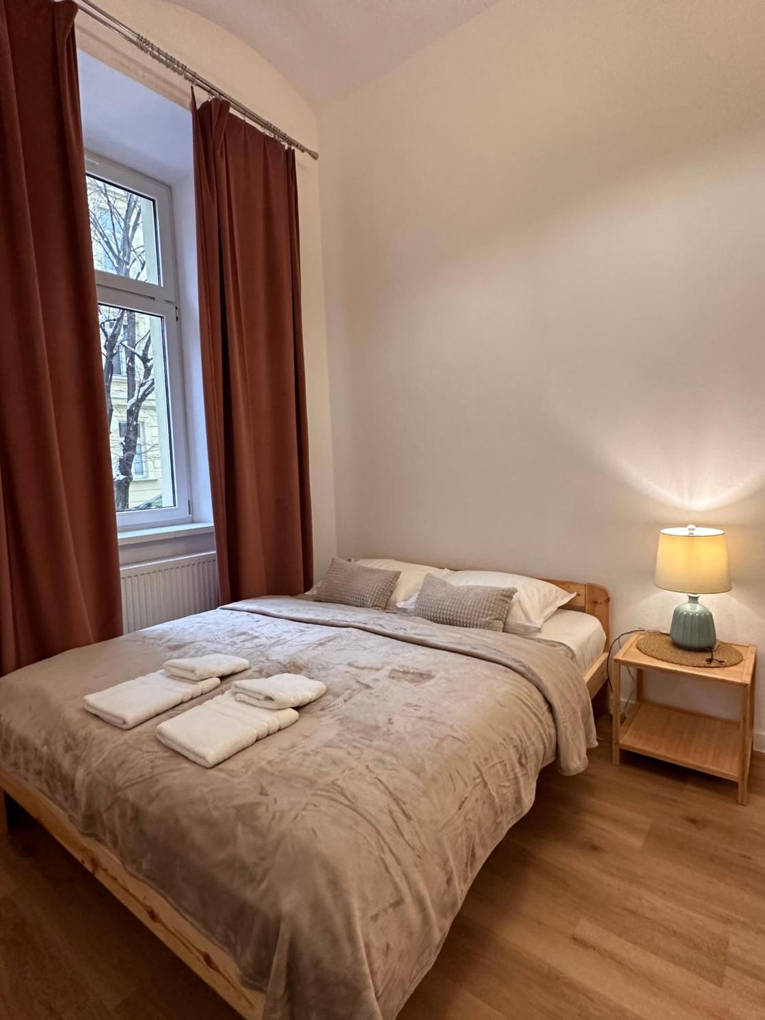 Apartament Stare Miasto Cracovia Esterno foto